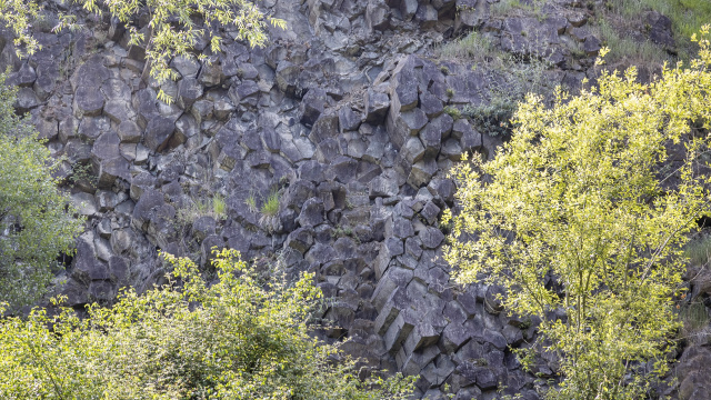 Basaltic fruiz quarries