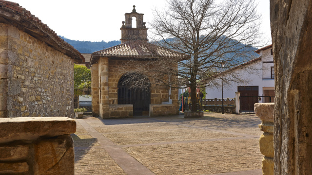 Crucified Jesus Hermitage or 